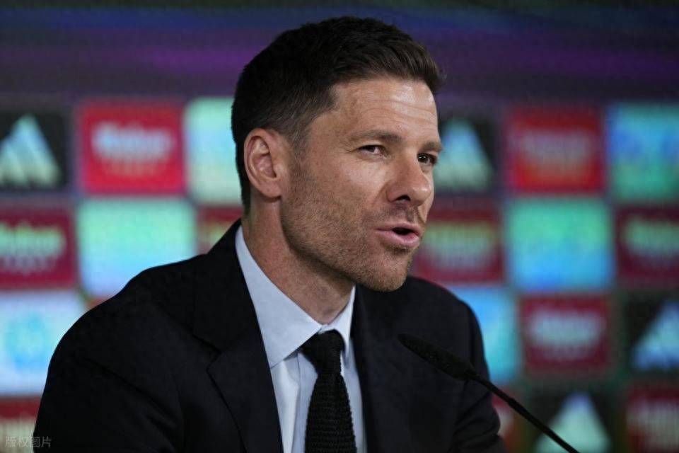 TheShy遭遇二十连败，皇家马德里教练面临压力！